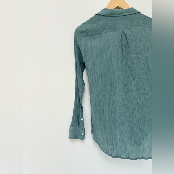 CLUB MONACO | crepe Claudia button up in teal | S - Picture 5 of 9